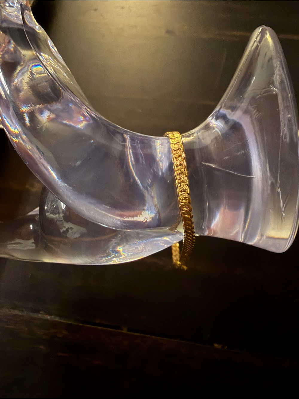 Gold tone bracelet